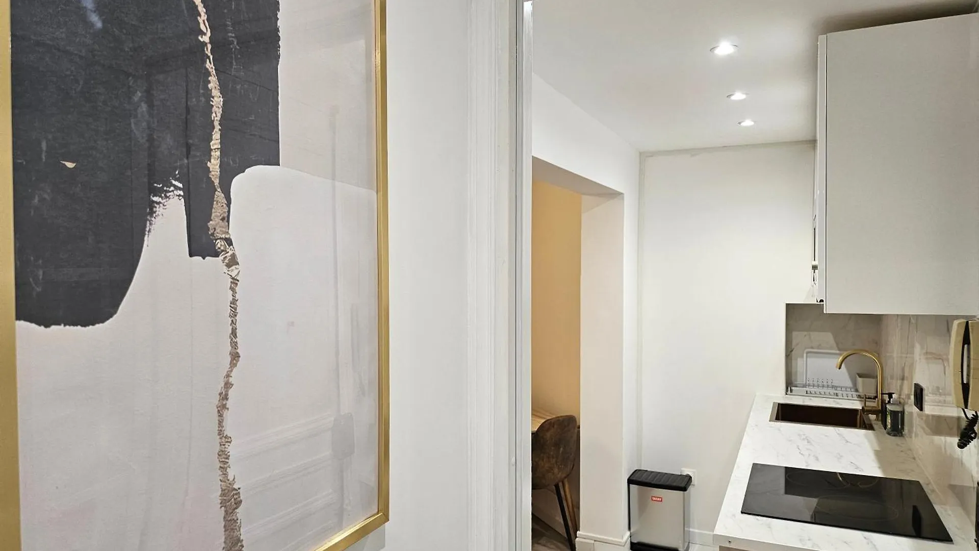 Apartment Highstay Champs Elysees Arc De Triomphe Paris