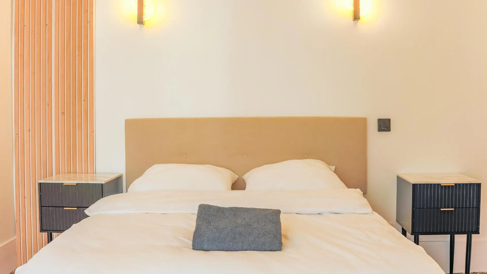 Highstay Champs Elysees Arc De Triomphe Apartment Paris